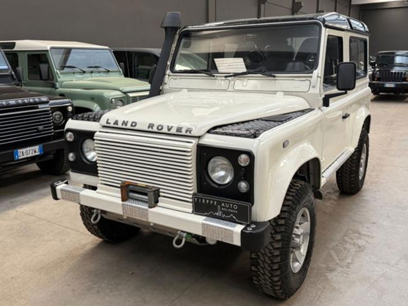 Land Rover Defender 90 2.0 SD4 AWD Auto