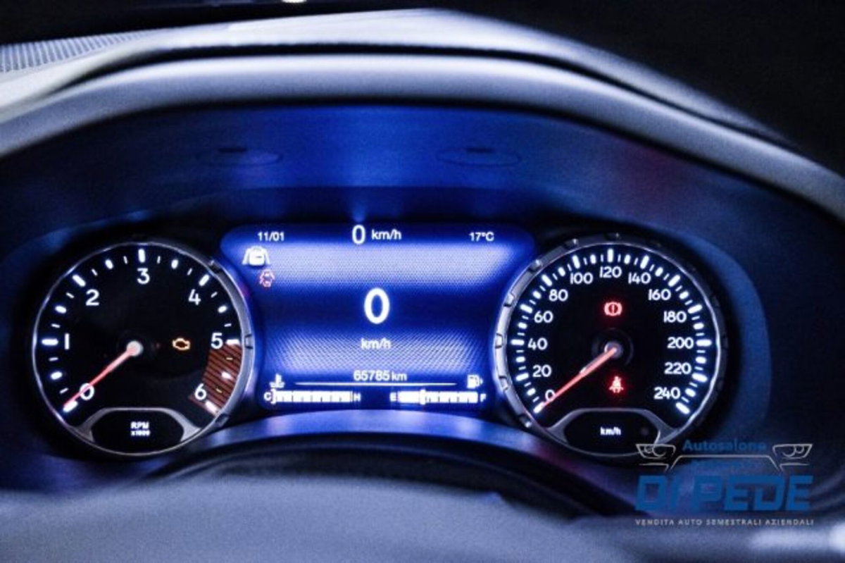 Jeep Renegade 1.6 Mjt 130 CV Limited (20)