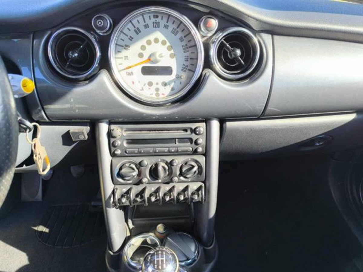 MINI Mini 1.6 16V One (13)