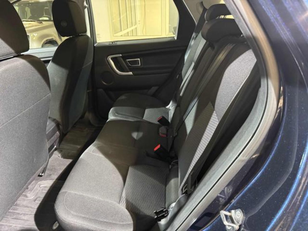 Land Rover Discovery Sport 2.0 TD4 150 CV SE (12)