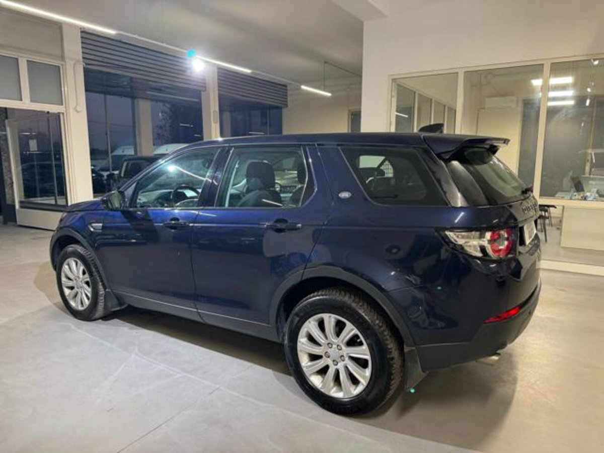 Land Rover Discovery Sport 2.0 TD4 150 CV SE (5)