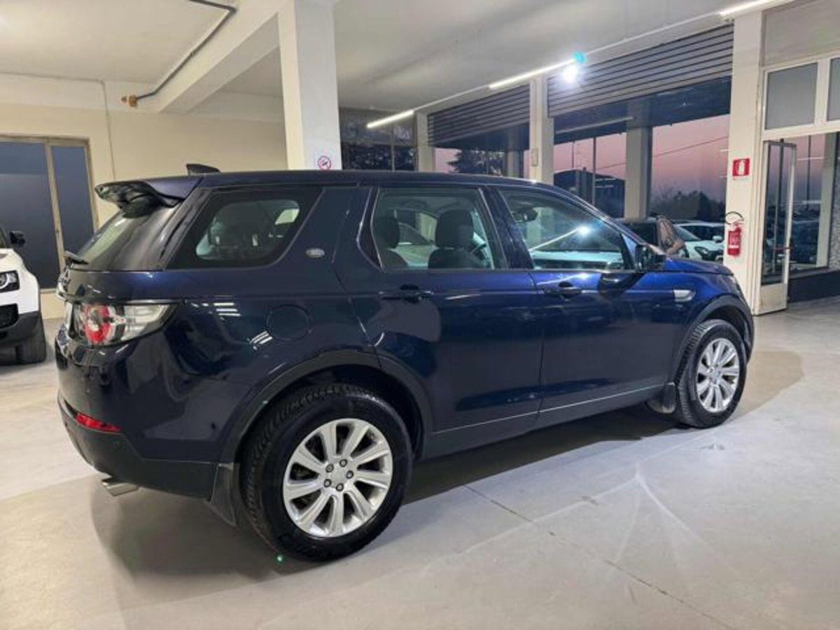 Land Rover Discovery Sport 2.0 TD4 150 CV SE (9)