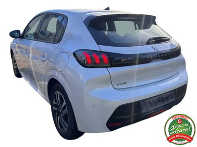 Peugeot 208 PureTech 100 Stop&Start 5 porte Allure (3)