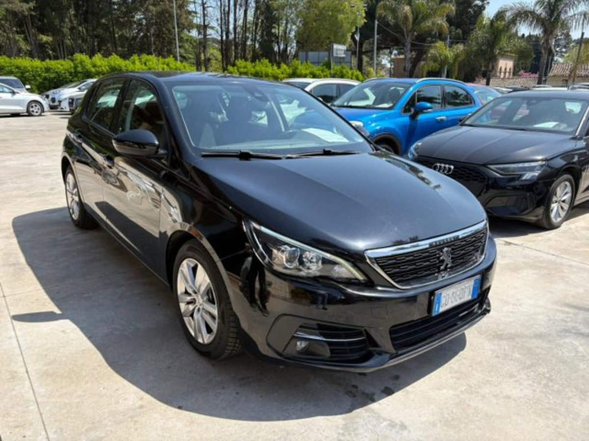 Peugeot 308 BlueHDi 130 S&S Business (3)