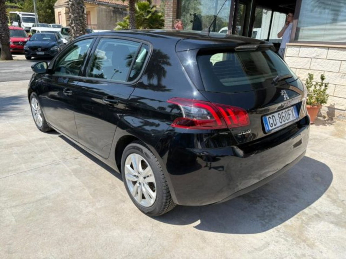 Peugeot 308 BlueHDi 130 S&S Business (6)