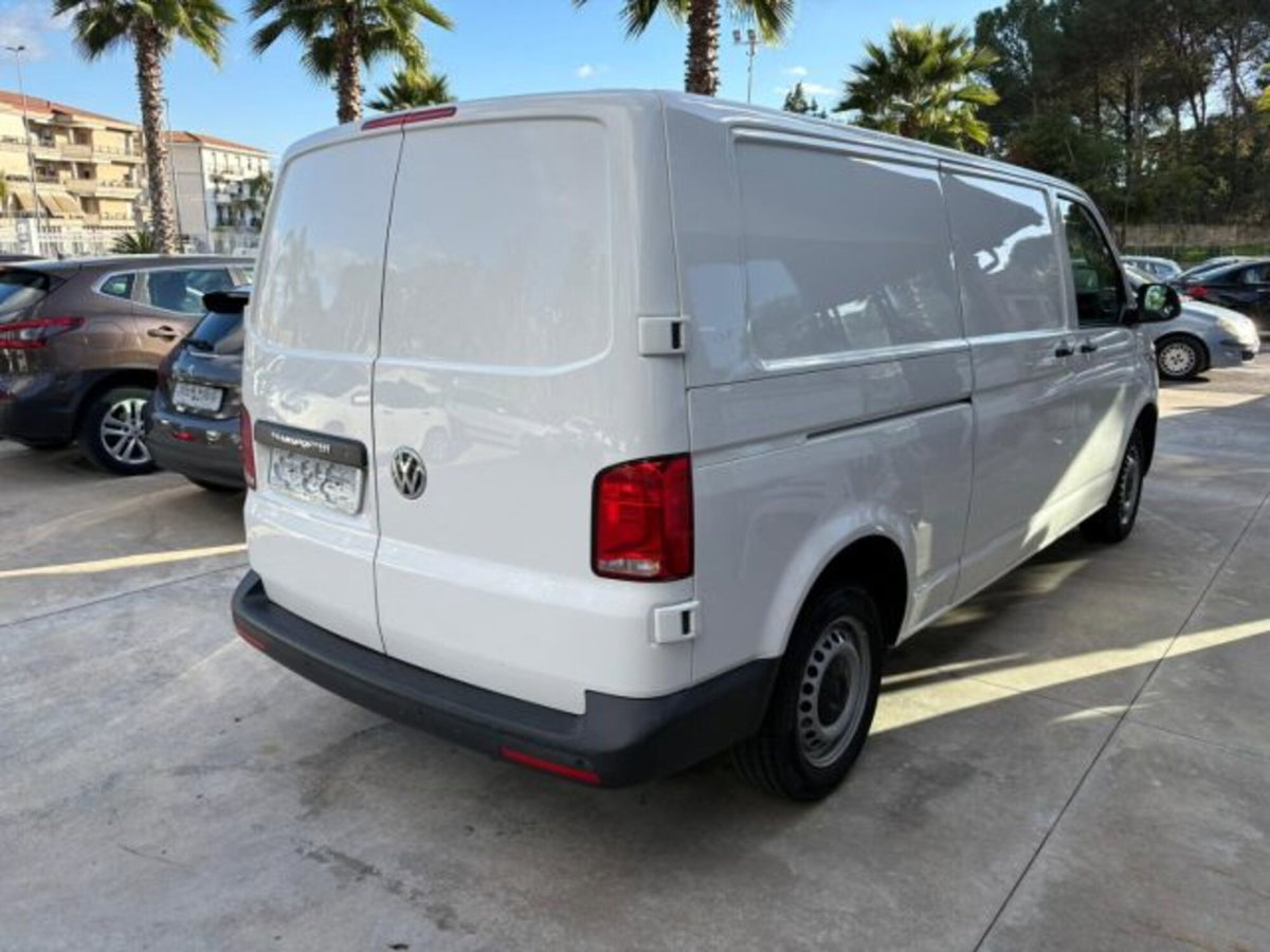 Volkswagen Veicoli Commerciali Transporter Furgone 2.0 TDI 150CV PC Furgone (4)