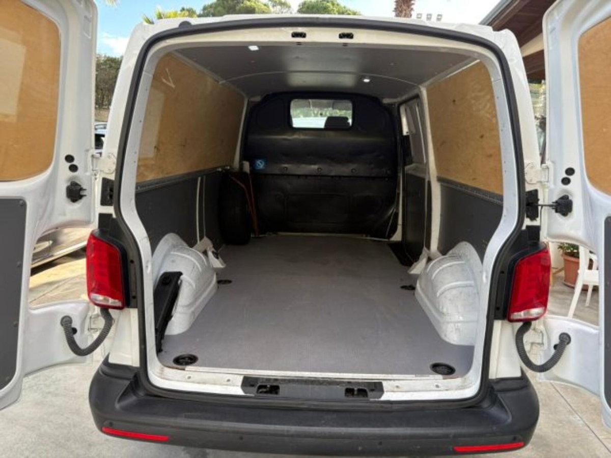 Volkswagen Veicoli Commerciali Transporter Furgone 2.0 TDI 150CV PC Furgone (7)