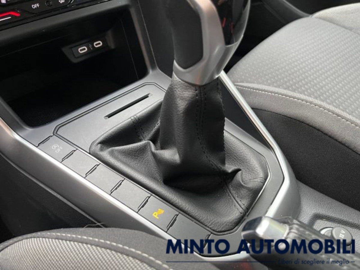 Volkswagen Polo 1.0 tsi Edition 95cv (17)