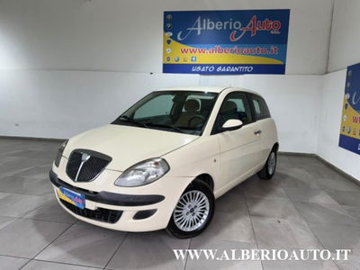 Lancia Ypsilon Multijet 16V Argento usata