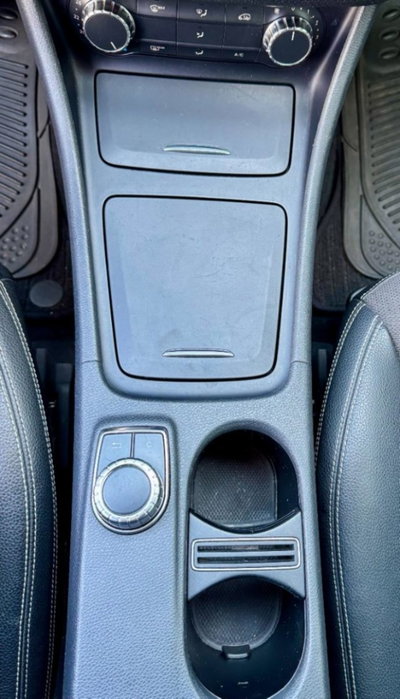 Mercedes-Benz Classe A 180 d Automatic Sport (19)