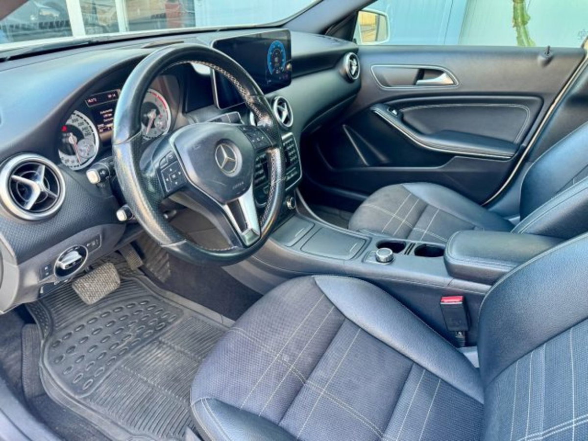 Mercedes-Benz Classe A 180 d Automatic Sport (8)
