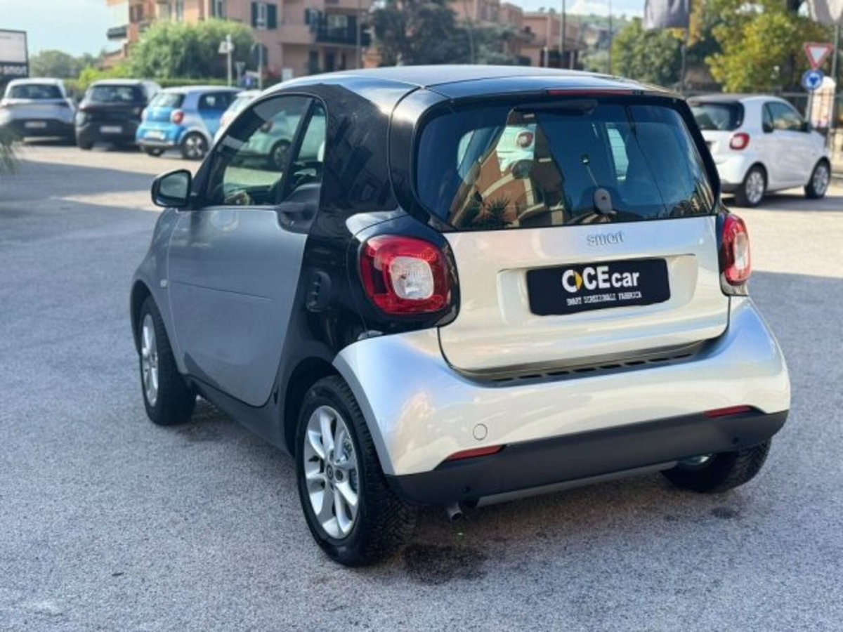smart Fortwo 70 1.0 twinamic Youngster (10)