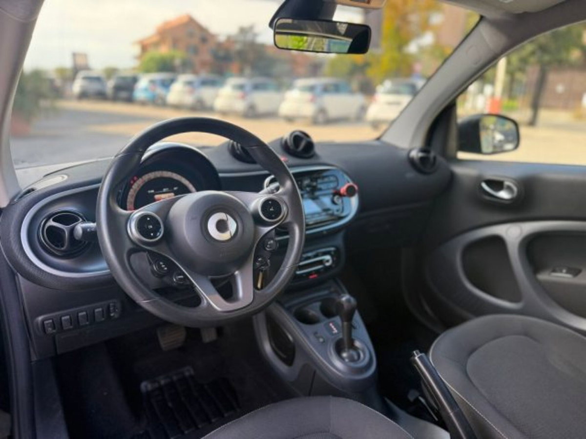 smart Fortwo 70 1.0 twinamic Youngster (16)