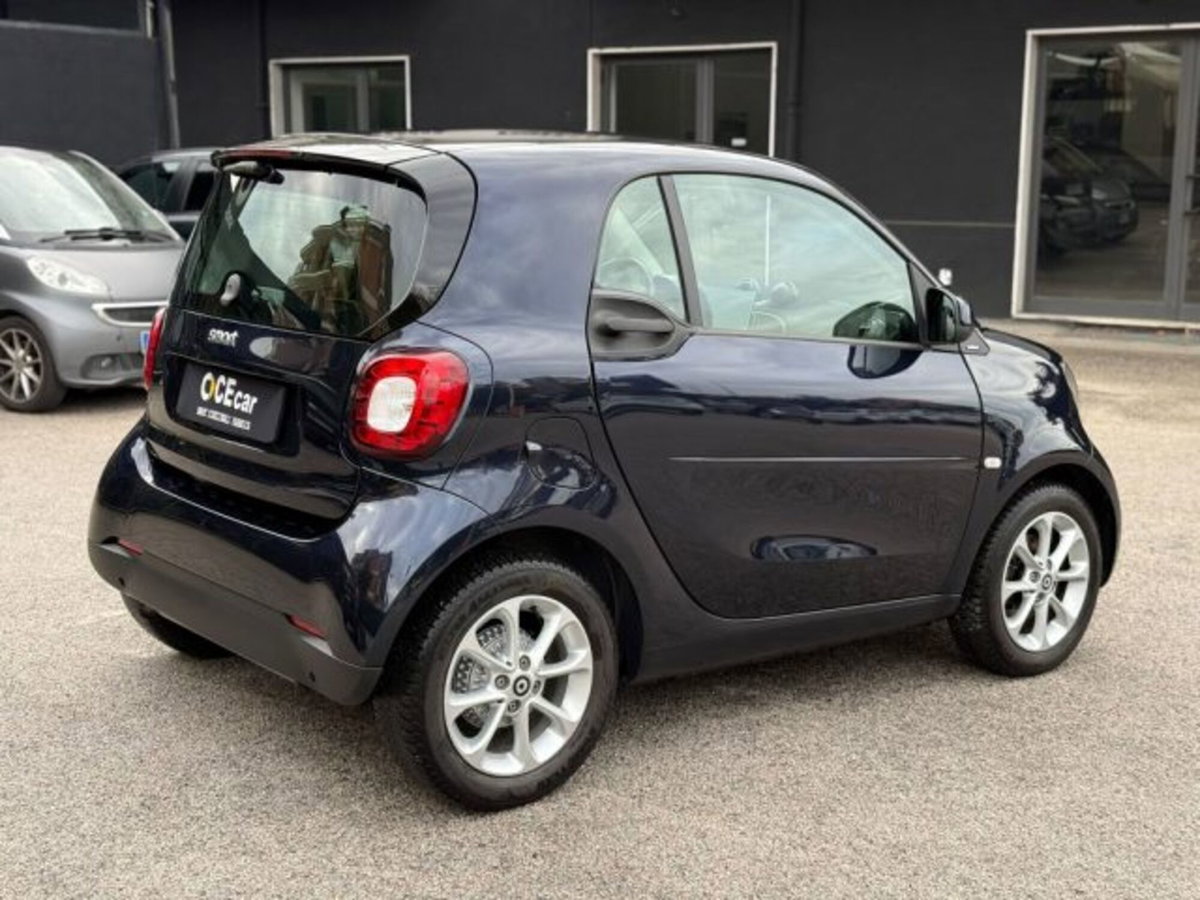 smart Fortwo 70 1.0 Passion (8)
