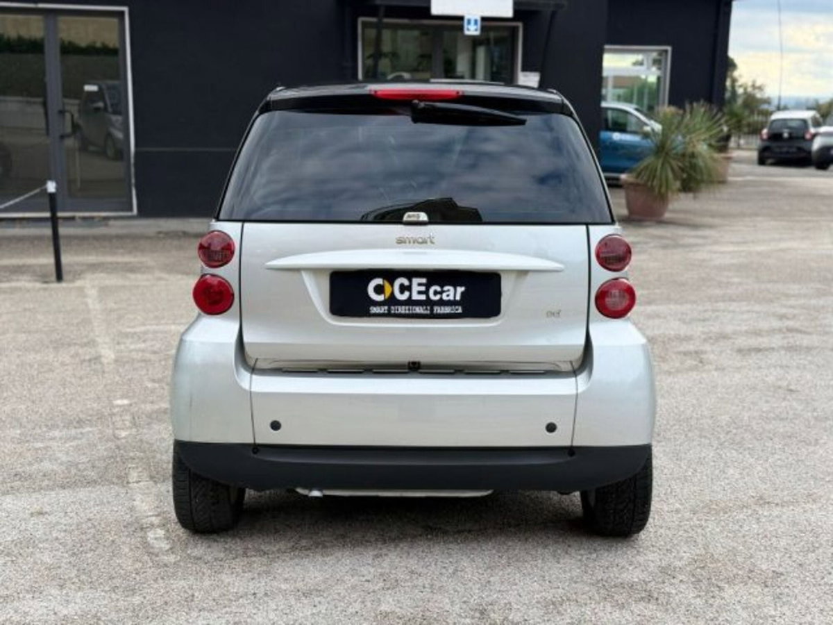 smart Fortwo 800 40 kW coupé passion cdi (6)