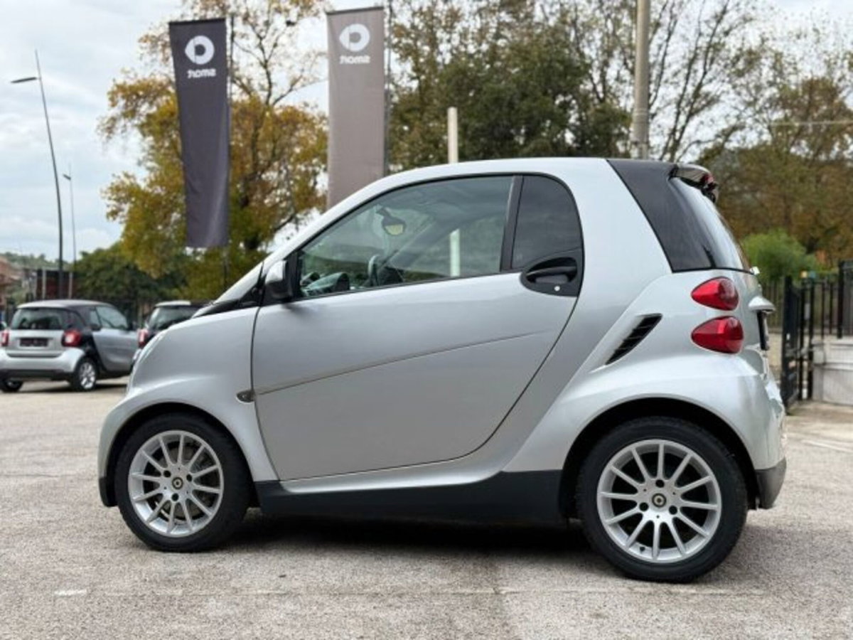 smart Fortwo 800 40 kW coupé passion cdi (8)