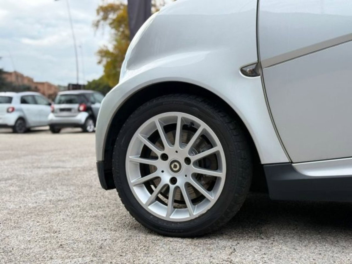 smart Fortwo 800 40 kW coupé passion cdi (9)