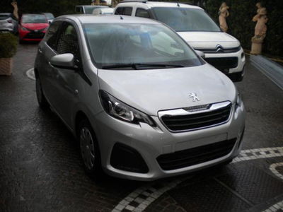 Peugeot 108 82 5 porte Active usata