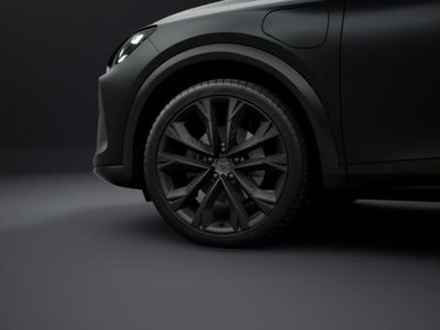 Cupra Formentor 1.5 e-hybrid Dark Stone 204cv dsg (2)