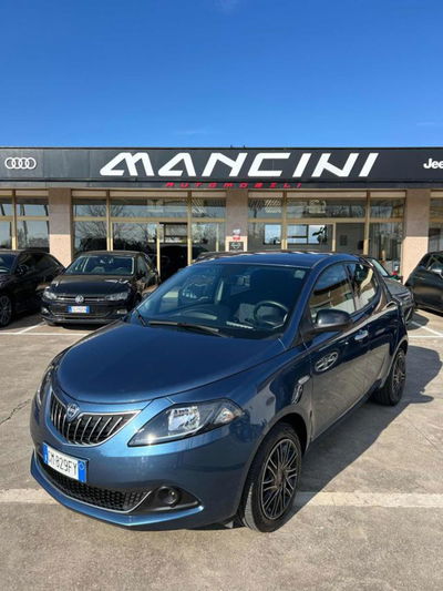 Lancia Ypsilon 1.0 FireFly 5 porte S&S Hybrid Gold Plus