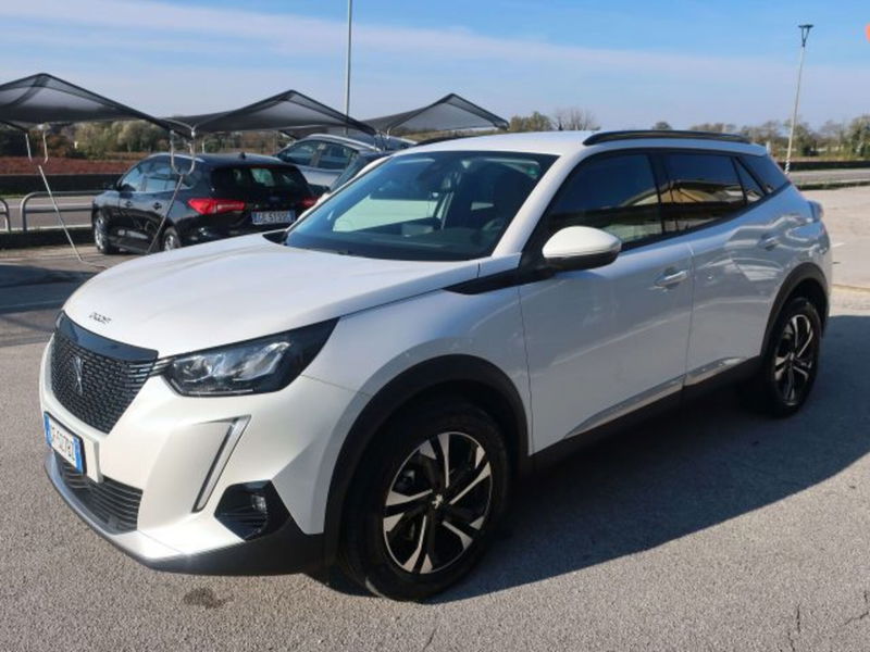 Peugeot 2008 BlueHDi 130 S&S EAT8 Allure Pack