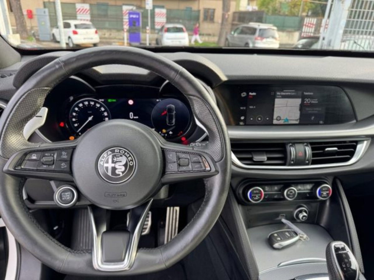 Alfa Romeo Stelvio Stelvio 2.2 Turbodiesel 210 CV AT8 Q4 Veloce (8)