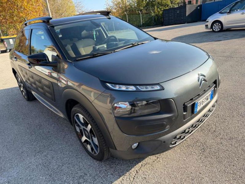 Citroen C4 Cactus BlueHDi 100 Shine