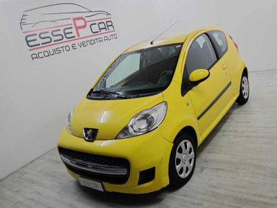 Peugeot 107 68CV 3p. Desir usata