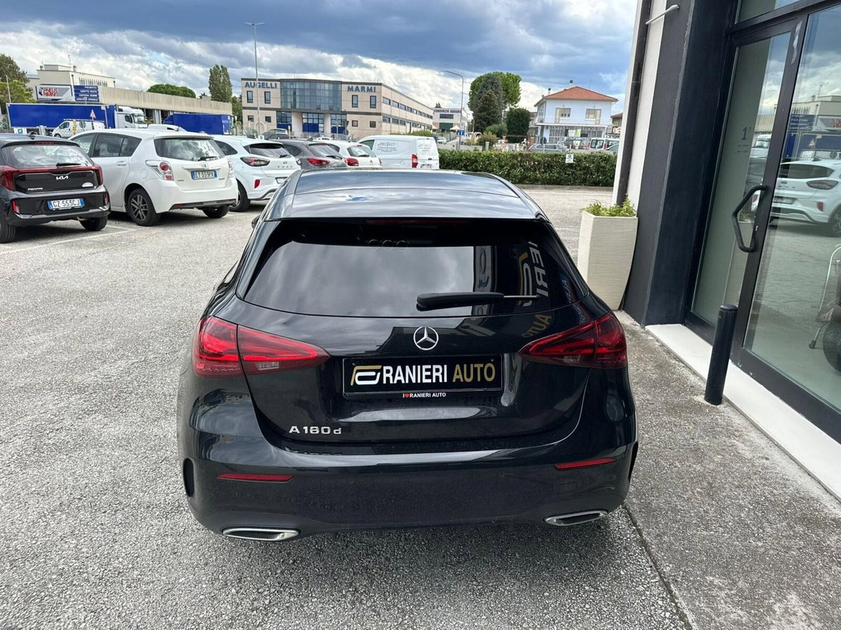 Mercedes-Benz Classe A 180 d Automatic Premium (11)