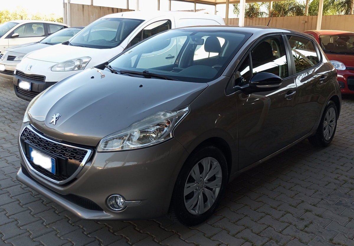 Peugeot 208 e-HDi 92 CV Stop&Start 5 porte Active