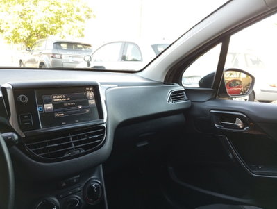 Peugeot 208 e-HDi 92 CV Stop&Start 5 porte Active (12)
