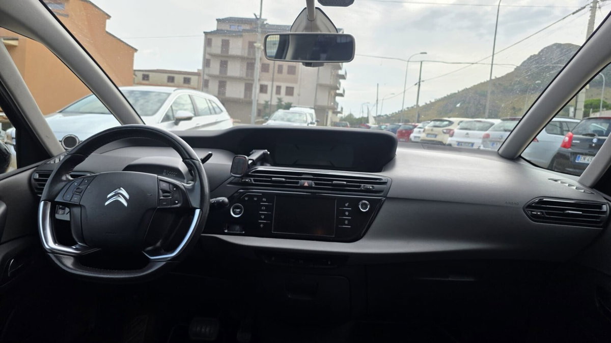Citroen Grand C4 Picasso BlueHDi 120 S&S Exclusive (2)
