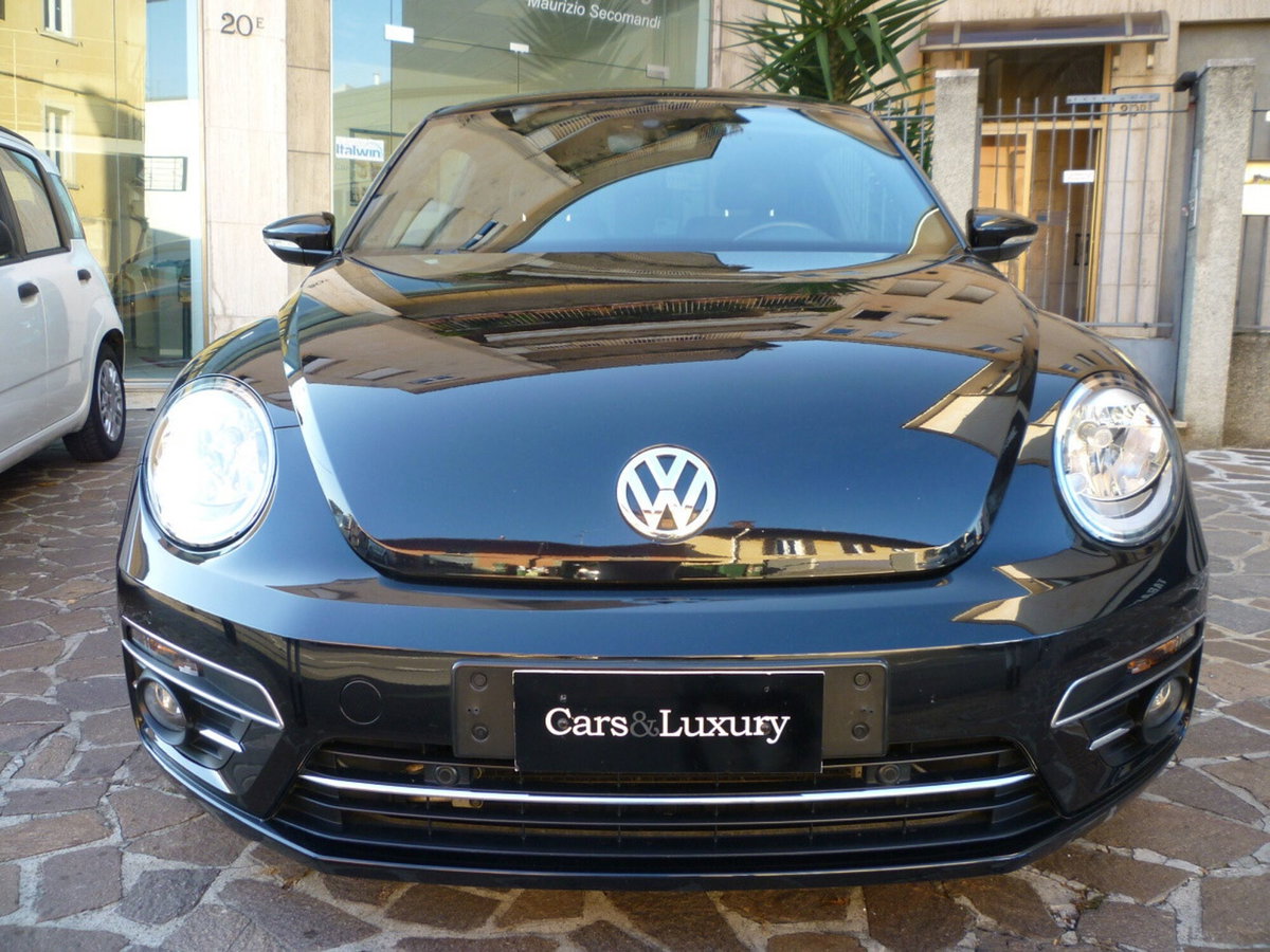 Volkswagen Maggiolino 1.2 TSI Design BlueMotion Technology (2)