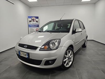 Ford Fiesta 1.2 16V 5p. Titanium usata