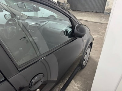 Toyota Aygo 1.0 12V VVT-i 5 porte Now Connect (13)
