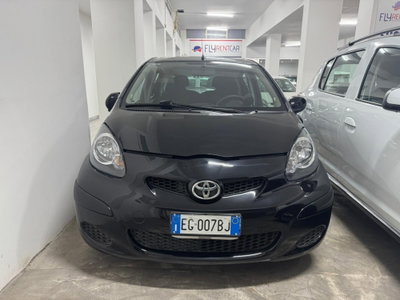Toyota Aygo 1.0 12V VVT-i 5 porte Now Connect (3)