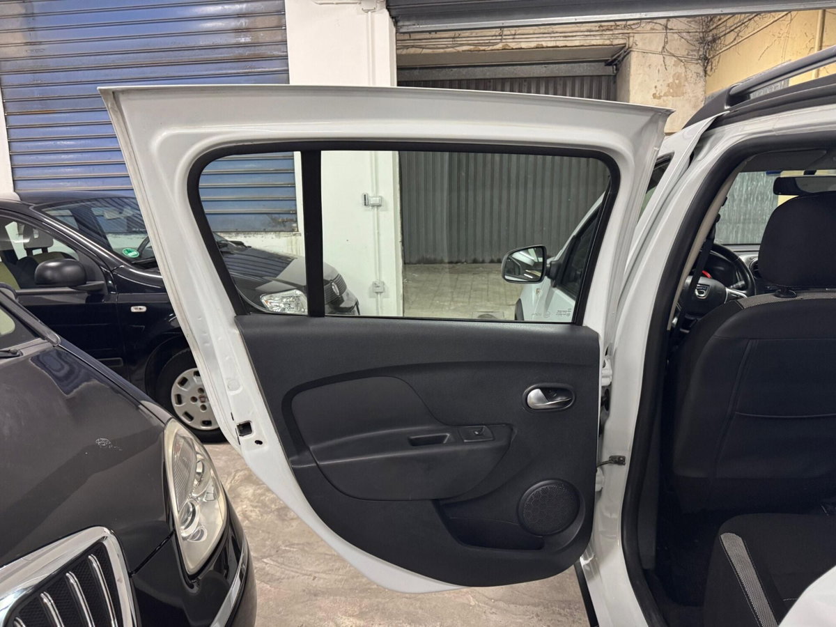 Dacia Sandero Stepway 1.5 Blue dCi 95 CV Comfort (16)