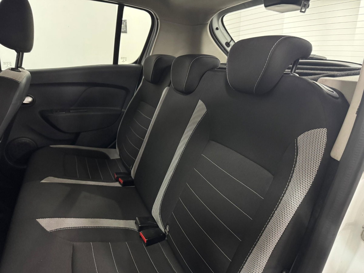 Dacia Sandero Stepway 1.5 Blue dCi 95 CV Comfort (18)