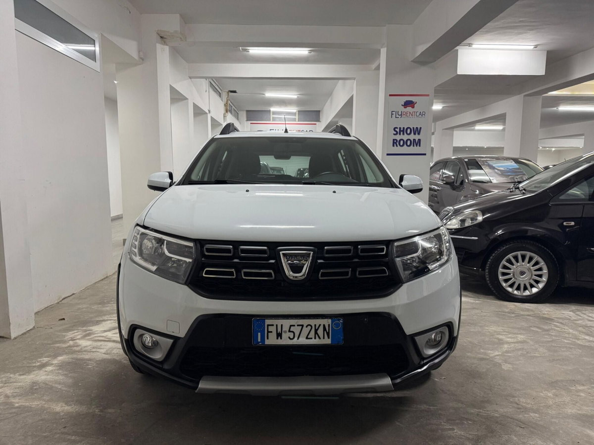 Dacia Sandero Stepway 1.5 Blue dCi 95 CV Comfort (2)