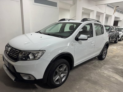 Dacia Sandero Stepway 1.5 Blue dCi 95 CV Comfort (5)