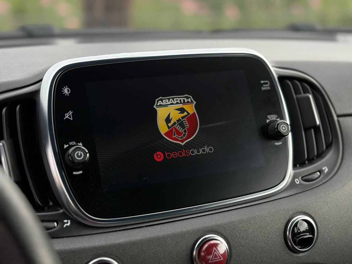 Abarth 695 695 1.4 Turbo T-Jet 180 CV 70° (12)
