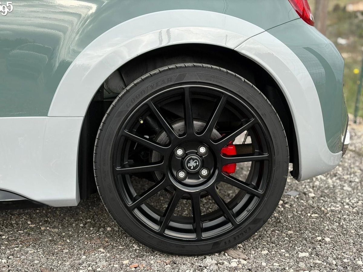 Abarth 695 695 1.4 Turbo T-Jet 180 CV 70° (9)