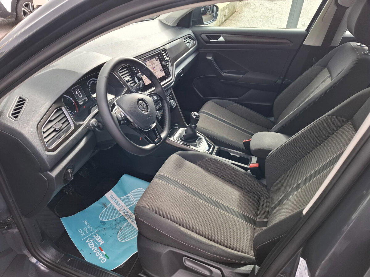 Volkswagen T-Roc 1.6 TDI SCR Style BlueMotion Technology (7)
