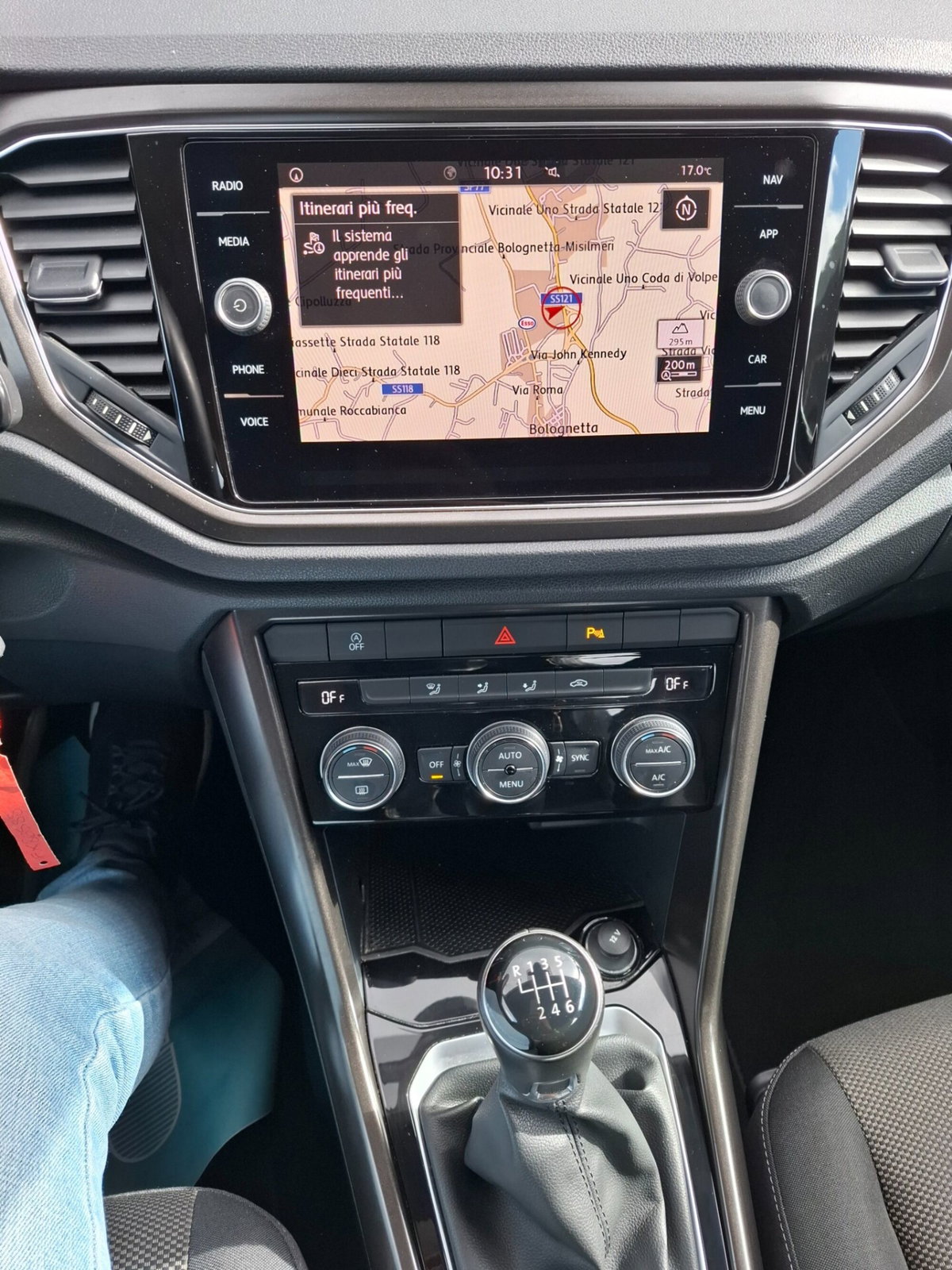 Volkswagen T-Roc 1.6 TDI SCR Style BlueMotion Technology (8)