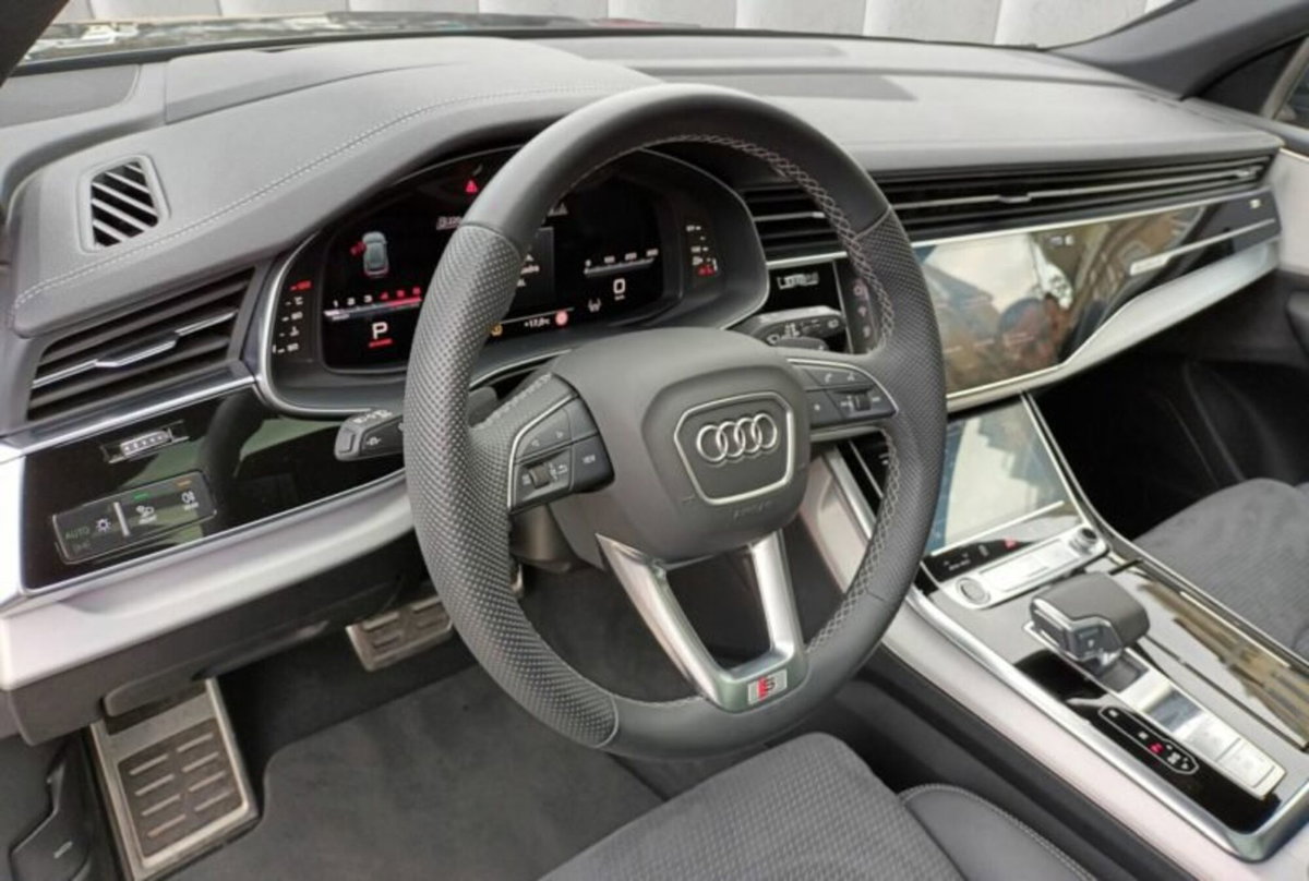 Audi Q8 Q8 50 TDI 286 CV quattro tiptronic Sport (14)