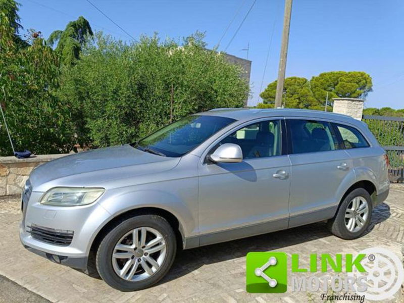 Audi Q7 3.0 V6 TDI 233CV quattro tiptronic
