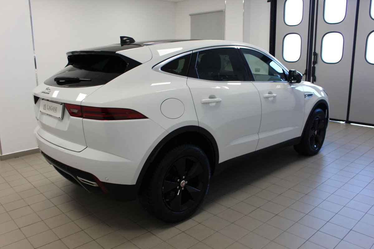 Jaguar E-Pace 2.0D I4 163 CV AWD Auto (4)