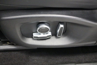 Jaguar E-Pace 2.0D I4 163 CV AWD Auto (9)