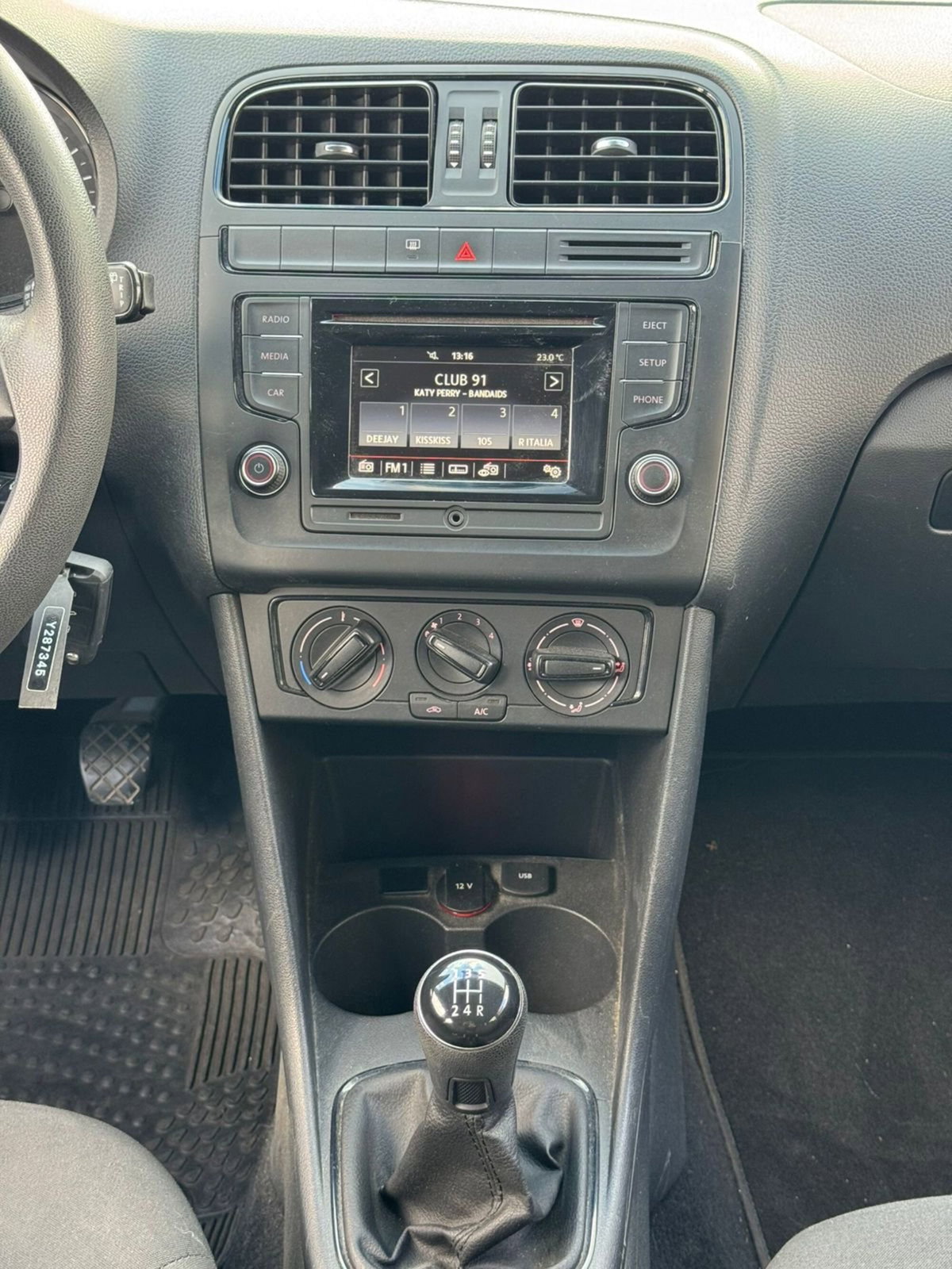 Volkswagen Polo 1.0 MPI 5p. Trendline (13)