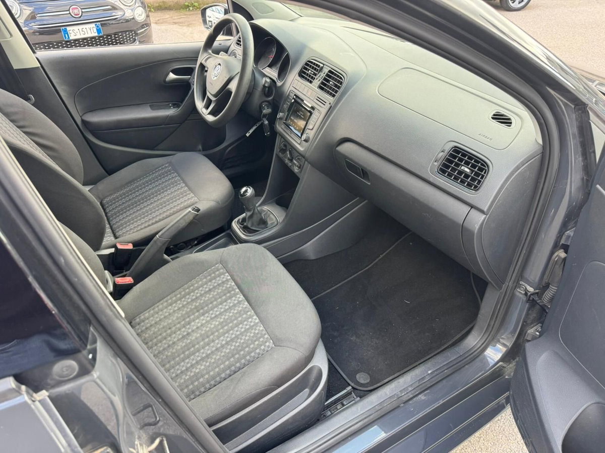 Volkswagen Polo 1.0 MPI 5p. Trendline (9)